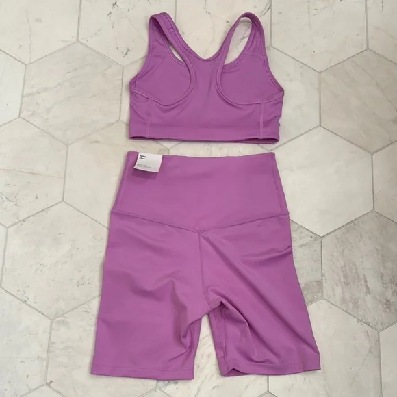 Nike Purple Sports Bra and Shorts Set - Picture 2 of 4